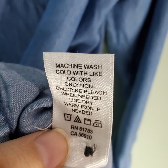 Maurices Womens Plus Size Denim Chambray Lace Up Top Size 2X - Picture 6 of 7